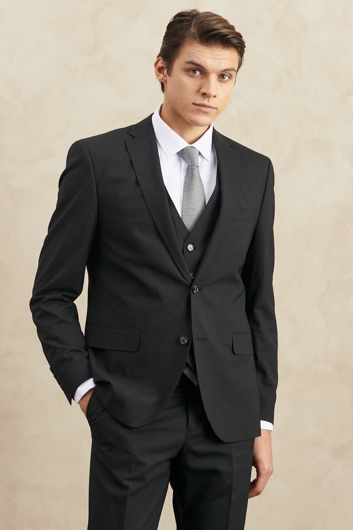 Men's black slim fit narrow cutting mono collar woolen vest water and stain -free nano suit