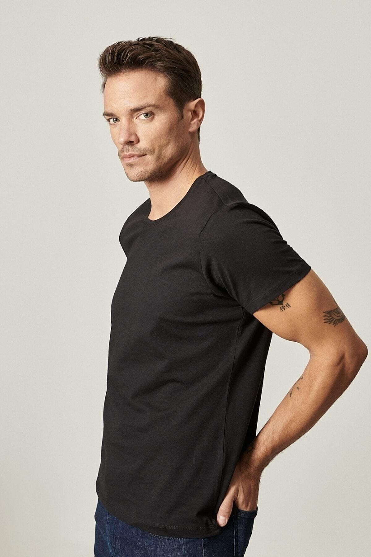 Men's black slim fit narrow cut bike collar 100 %cotton 2 T -shirt package