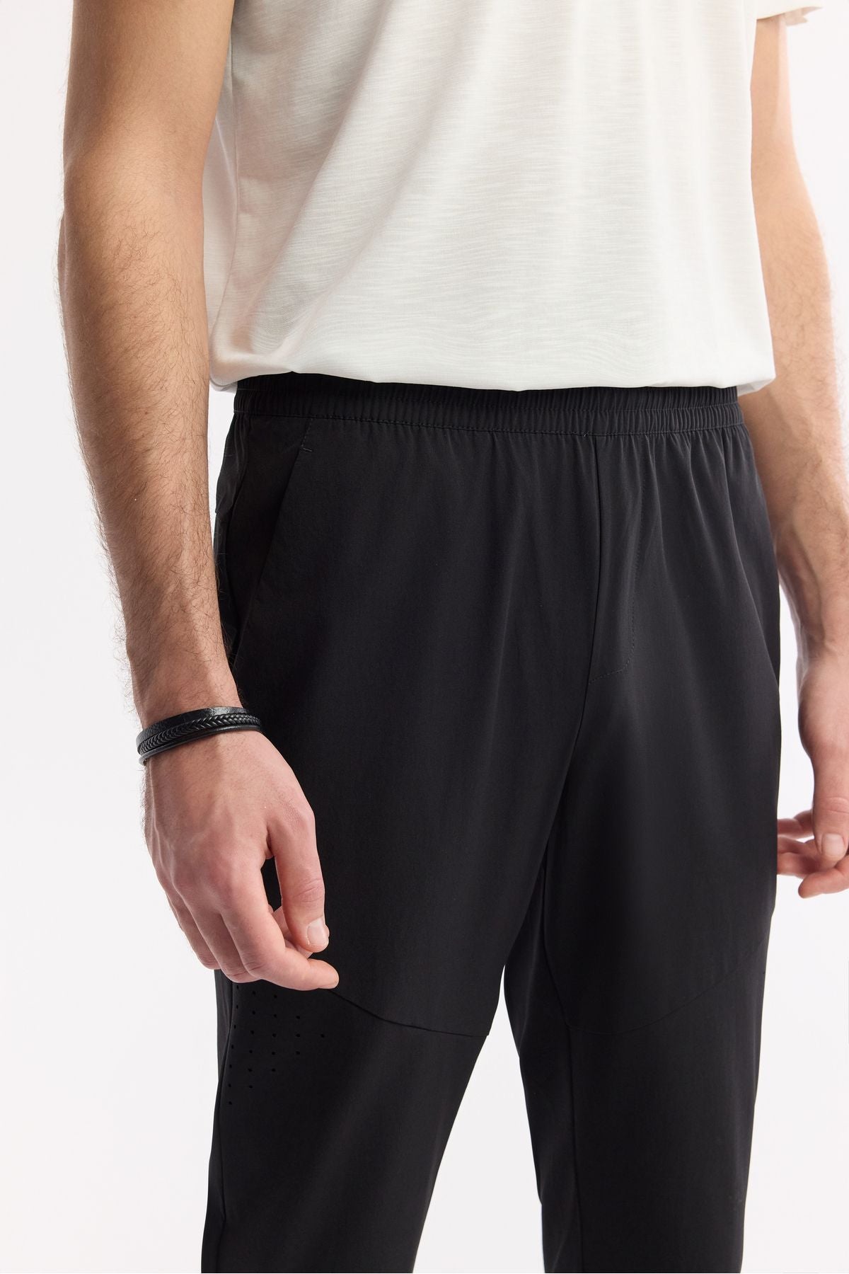 Men's Black Waist Side with Pocket Part Technical Fabric Jogger A51y3421