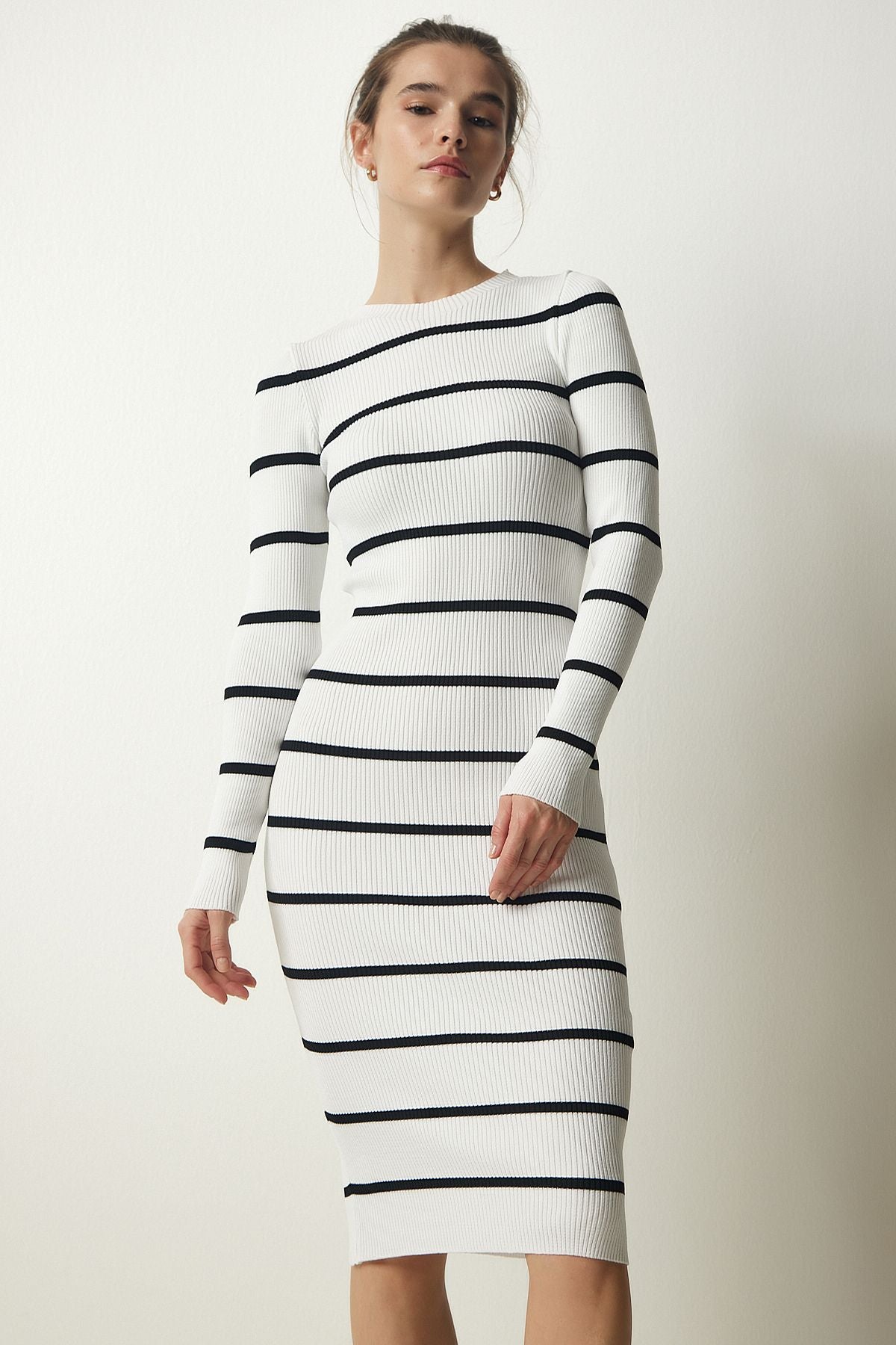 Woman White Wedding Striped Triko Dress NS00397