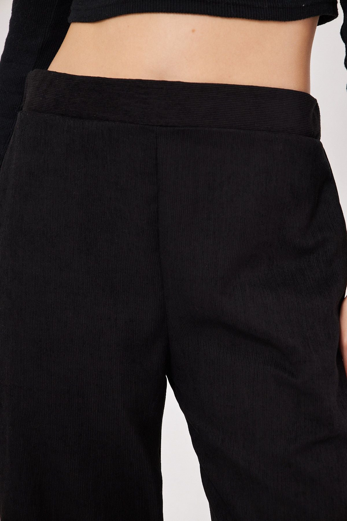 Female black fine wick velvet palazzo pants Arm-25k001009