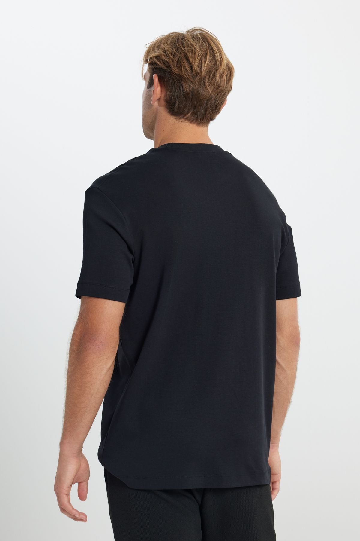 Men's black 100 %cotton modern fit normal cut normal cut bike collar t -shirt