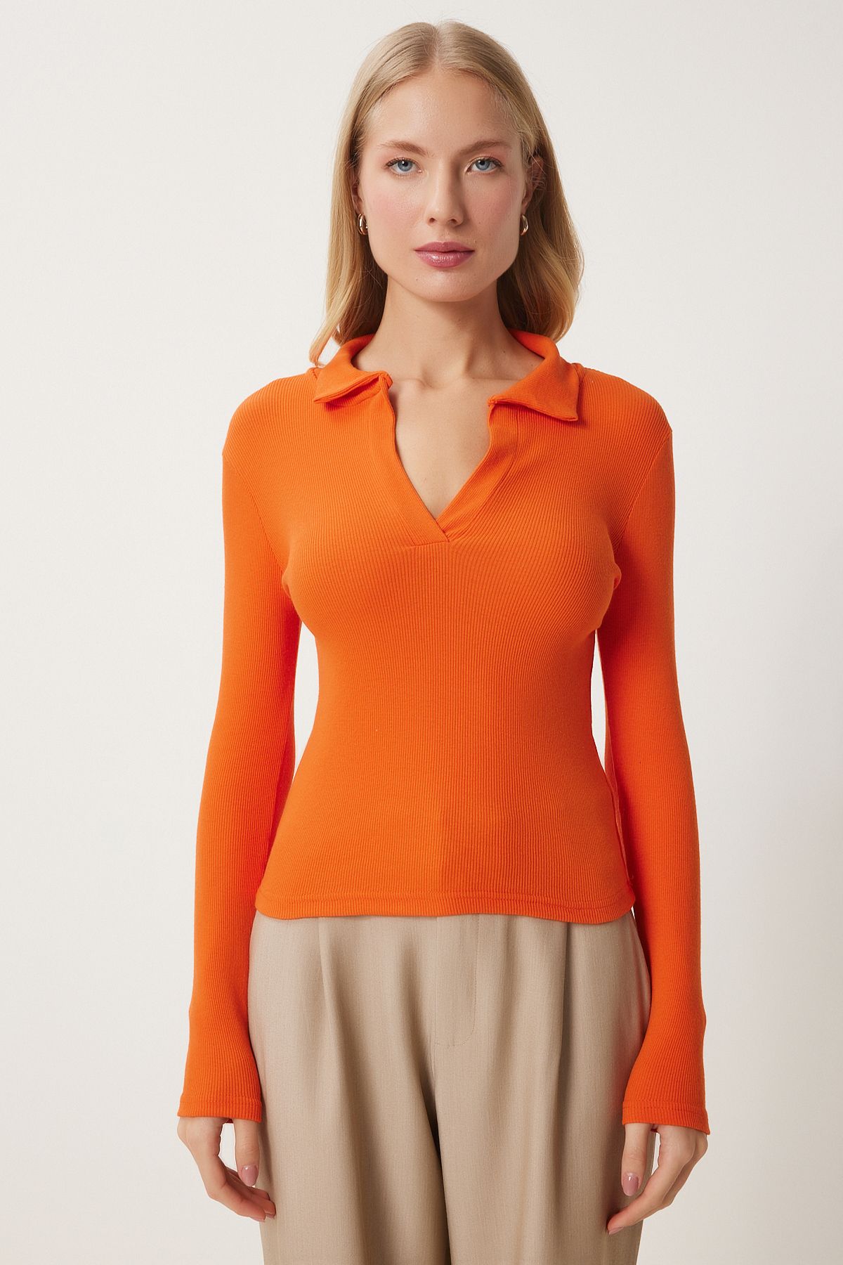 Female orange polo collar wick knitted blouse GT00111