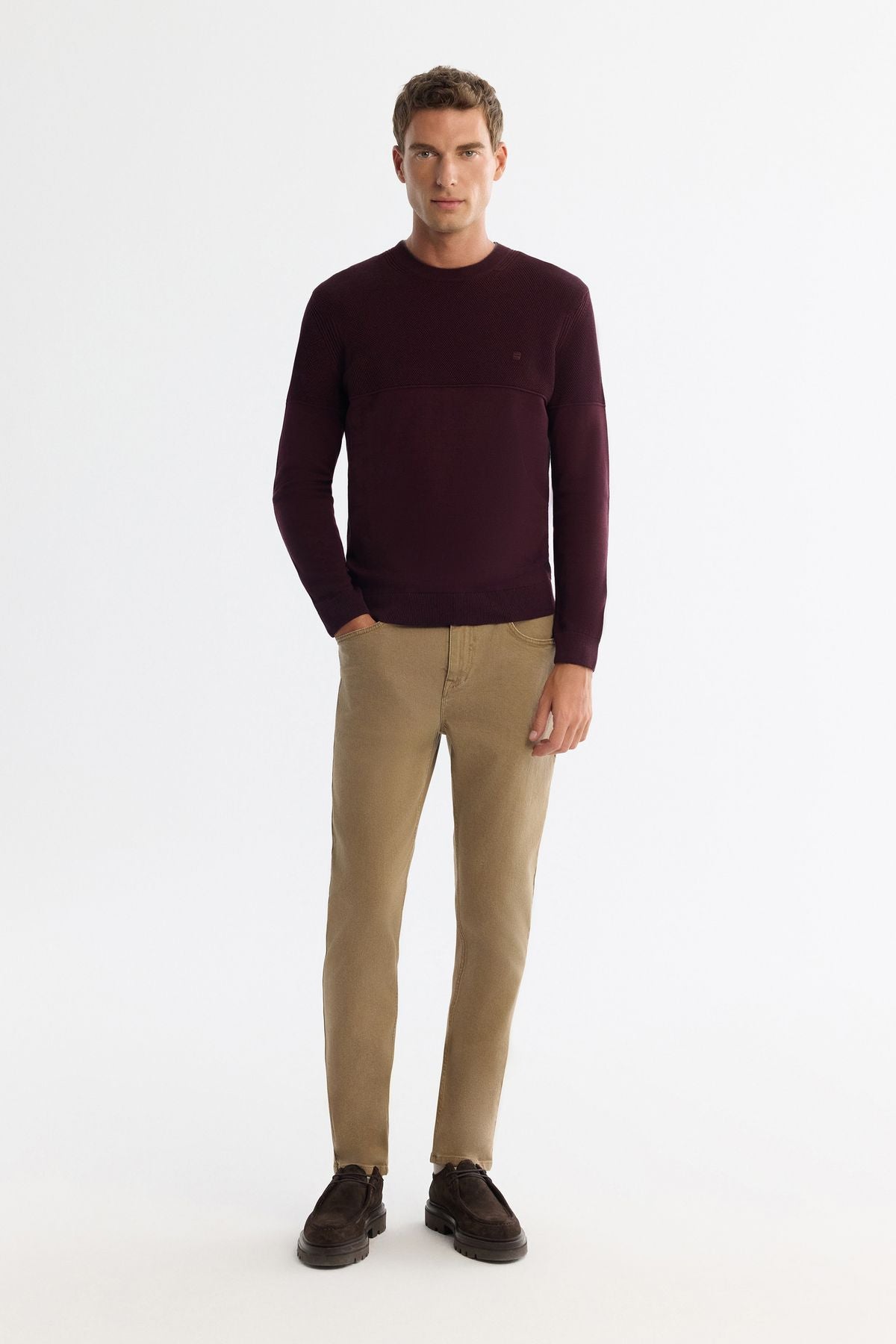 Men's burgundy bike collar dual collar detailed textured cotton knitwear sweater A42y5190