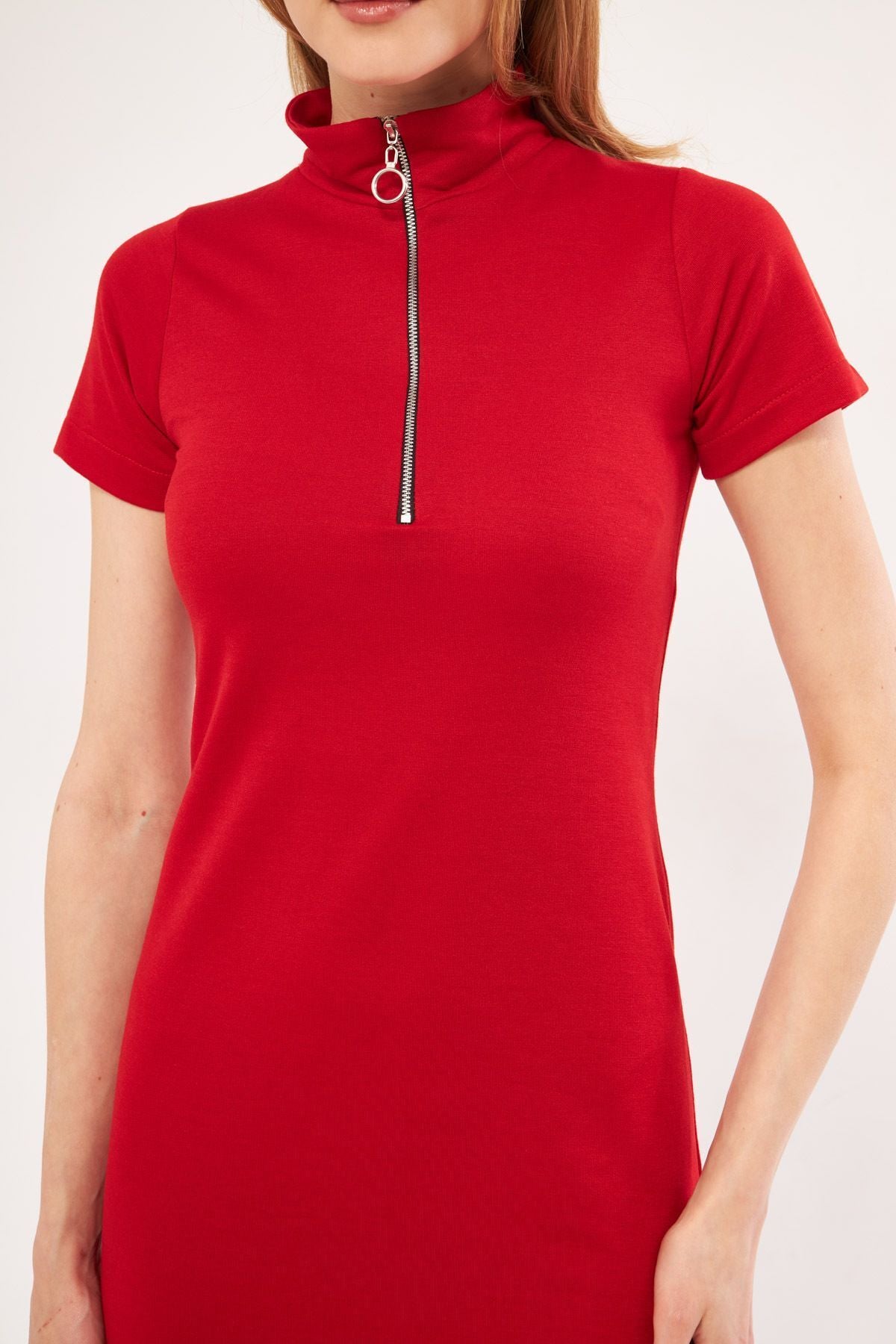 Woman Red collar sitting on the body with zipper short sleeve dress ARM-24Y001012