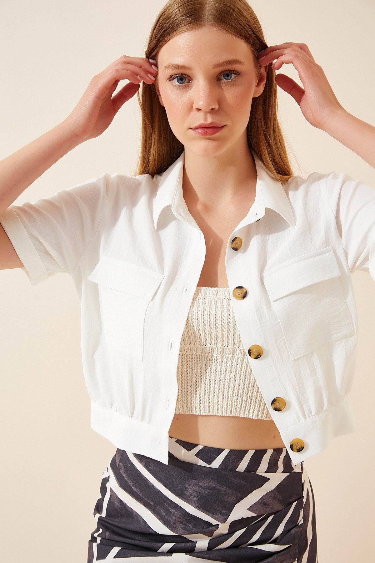 Woman White Pocket Short Sleeve Summer Occupation Viscose Jacket DD00924