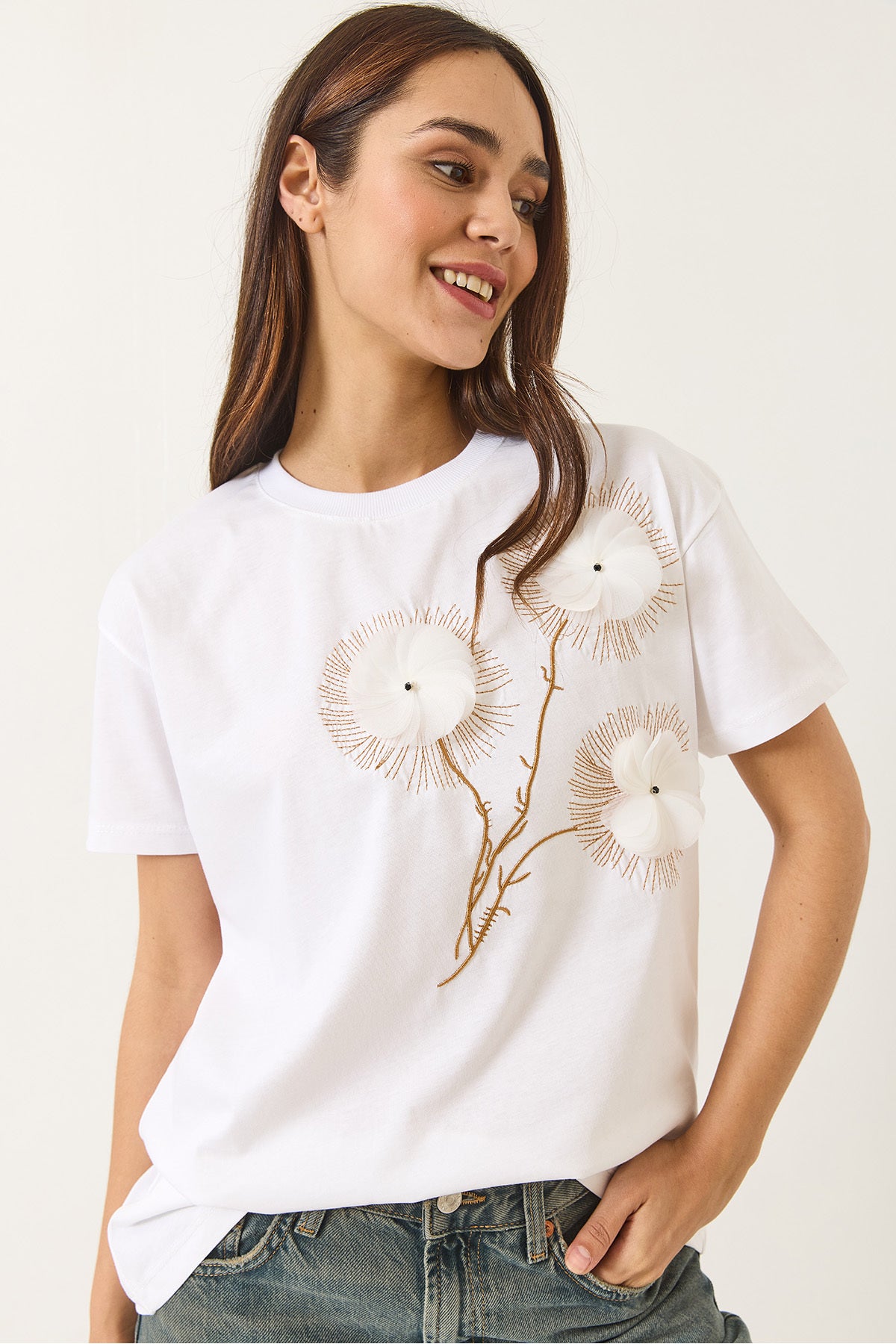 Women's Crew Neck Short Sleeve Embroidered Embossed Accessory T-Shirt 60602024