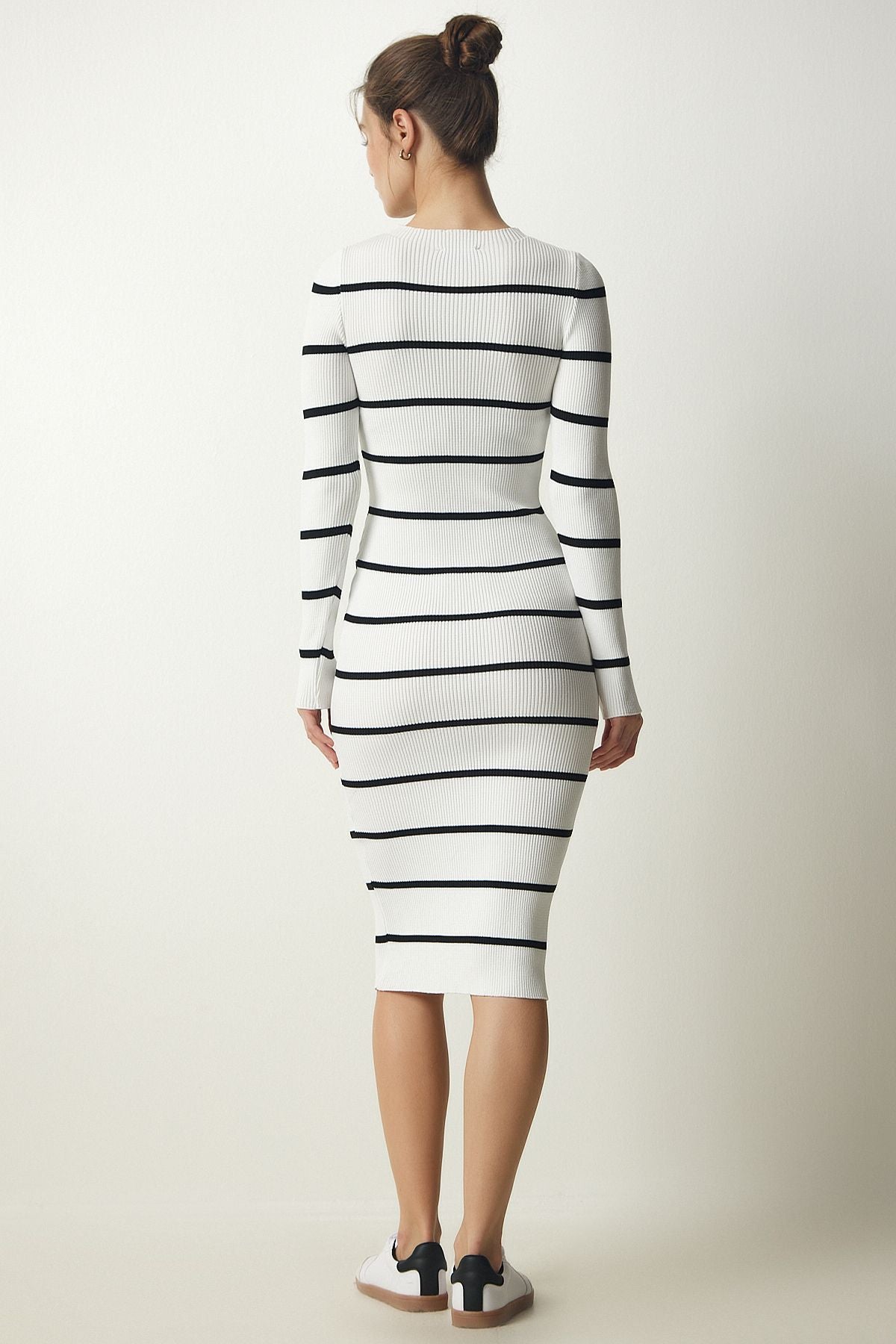 Woman White Wedding Striped Triko Dress NS00397