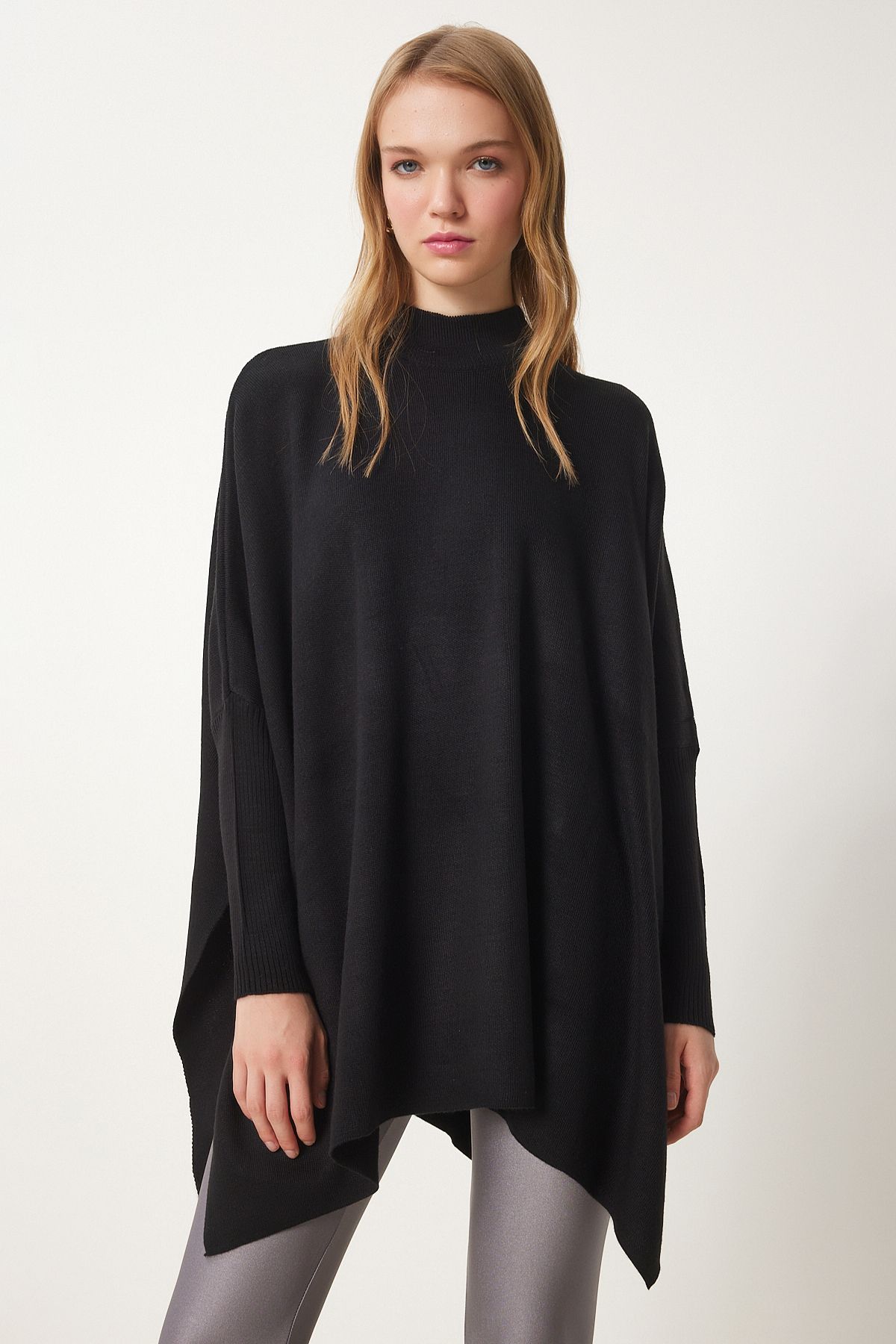 WOMEN'S Black Side Slit Oversiz Pancho Kazakh YY00005