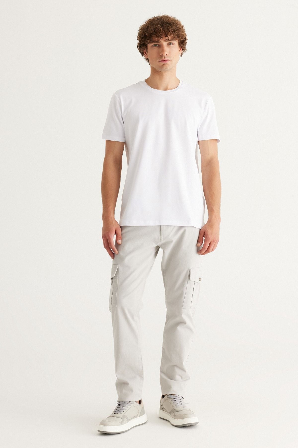 Men's white 360 degrees stretching in all directions slim fit narrow cut bicycle collar t -shirt