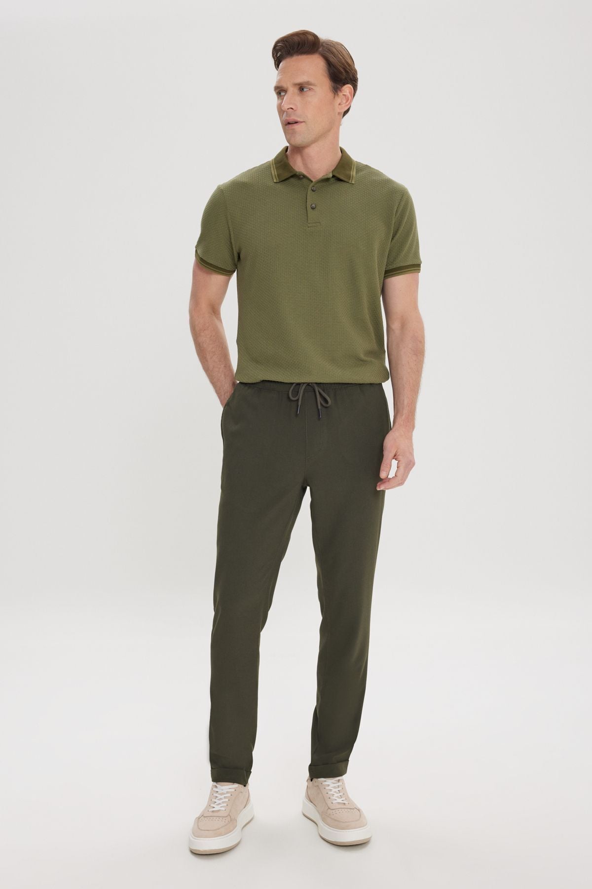 Men's Khaki Slim Fit Casual Cutting Waist Tied Side Pocket Jogger Pants