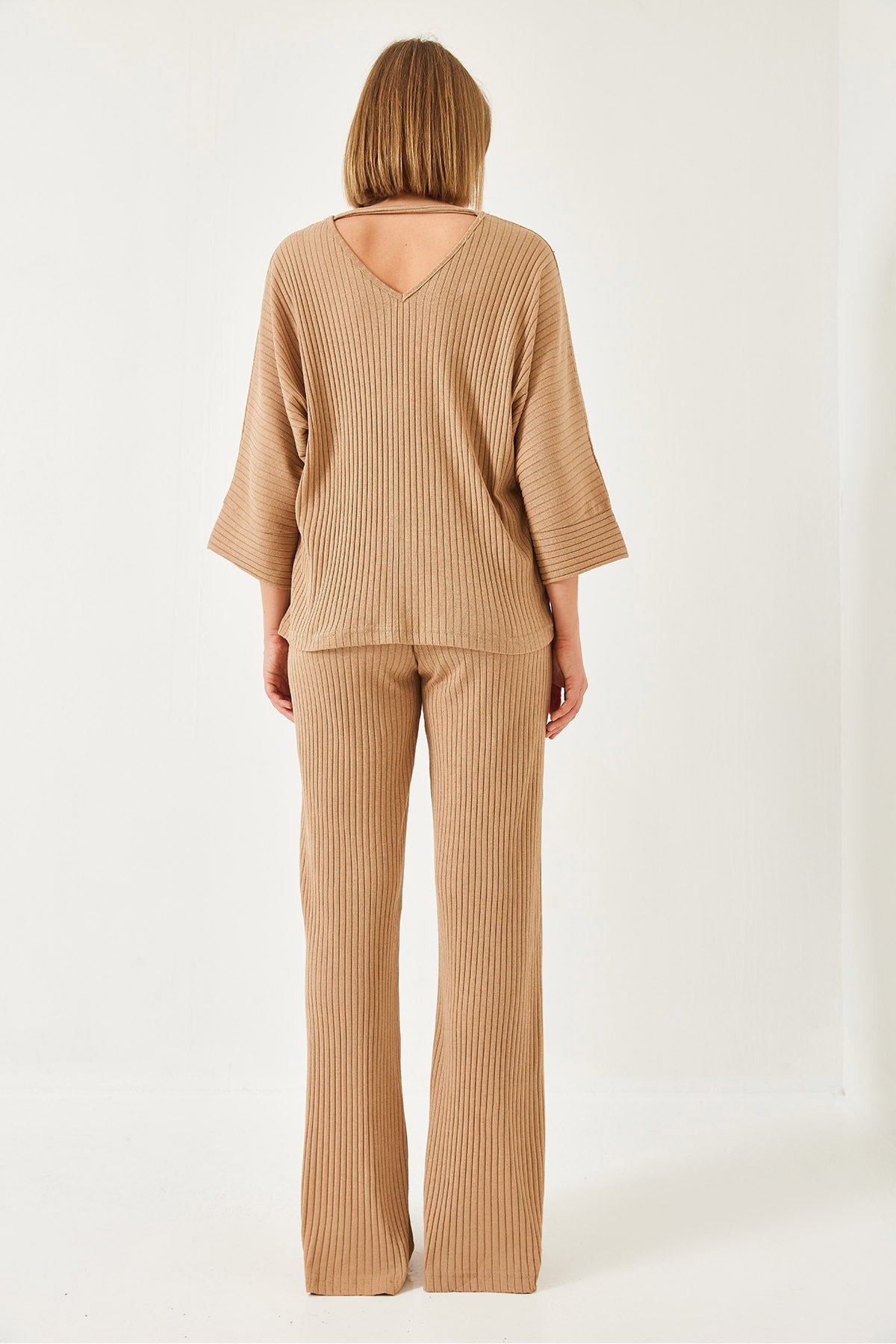 Women's V-Neck Camisole Bottom Top Set 60901032