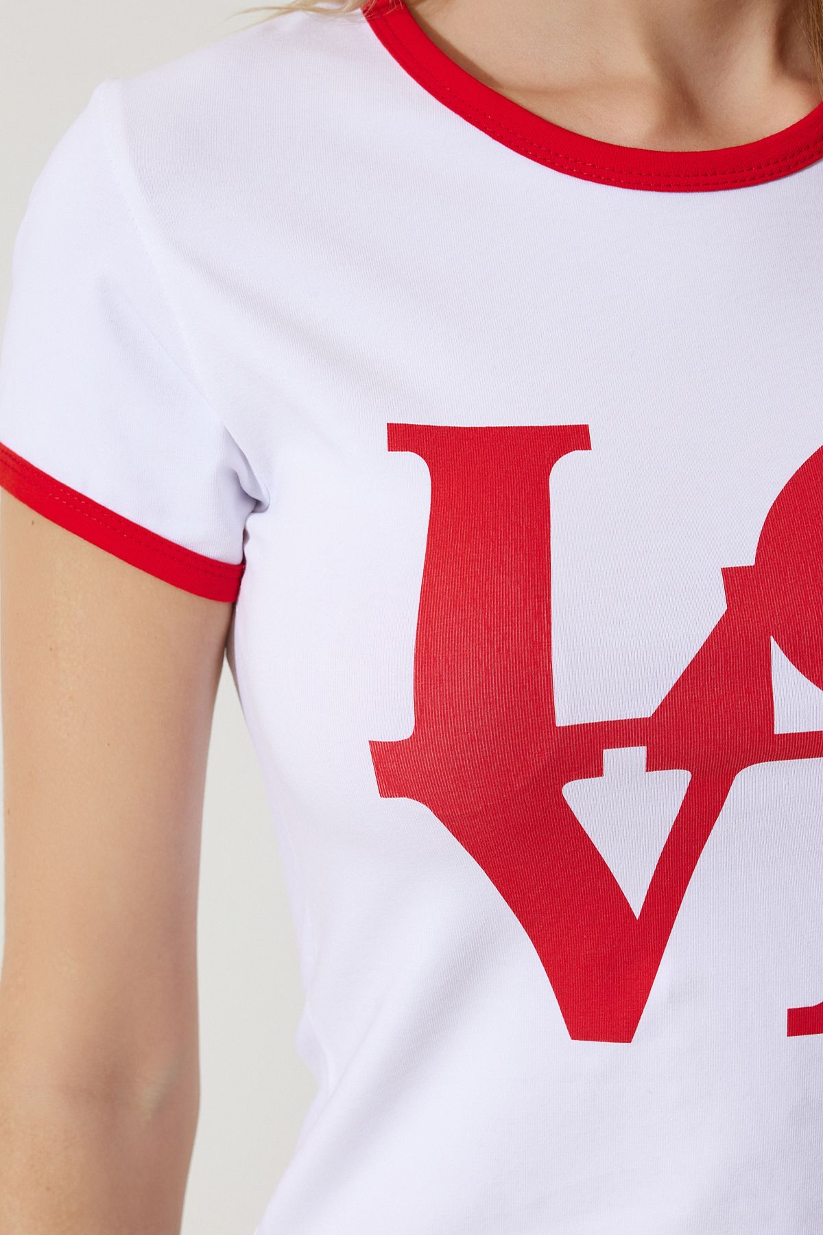Woman White Slogan Cotton Fit Knitting T-Shirt UB00275