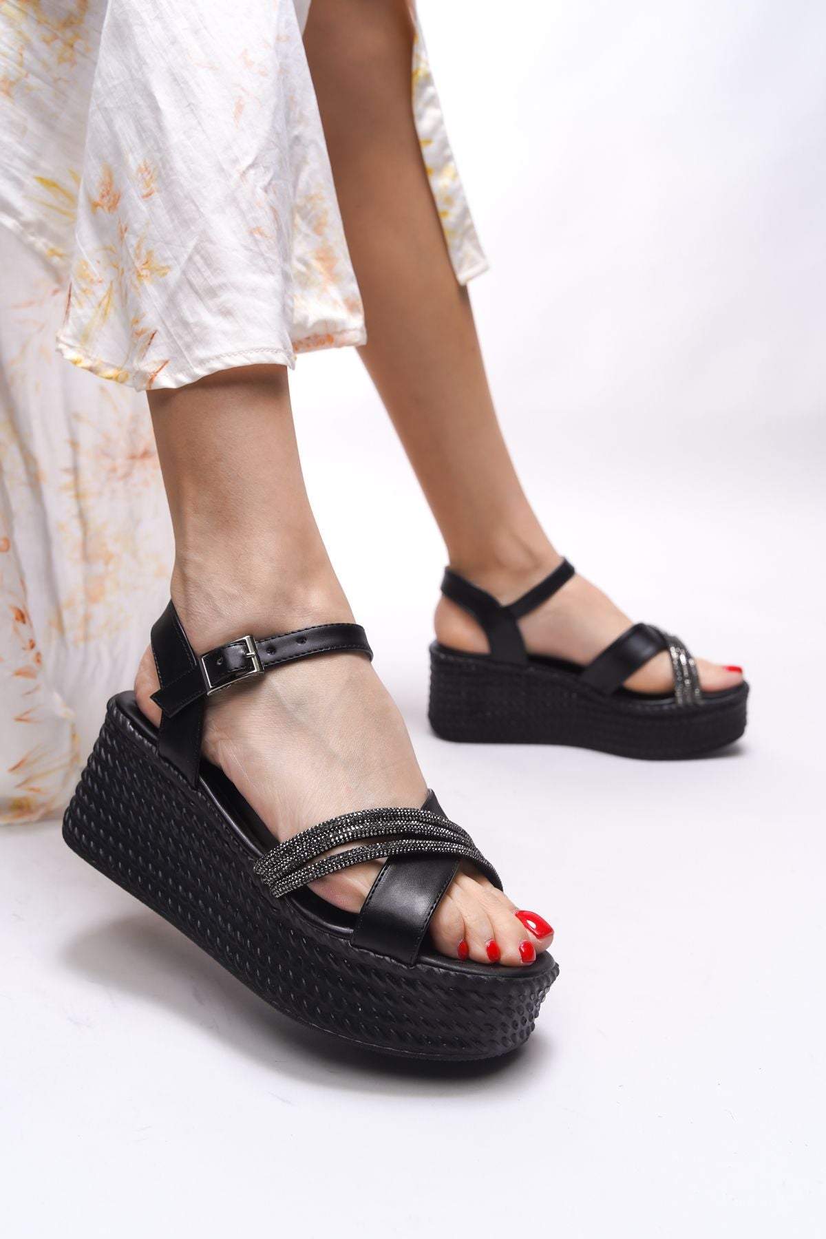 Tylbellis Woman Sandals 0012501 Black