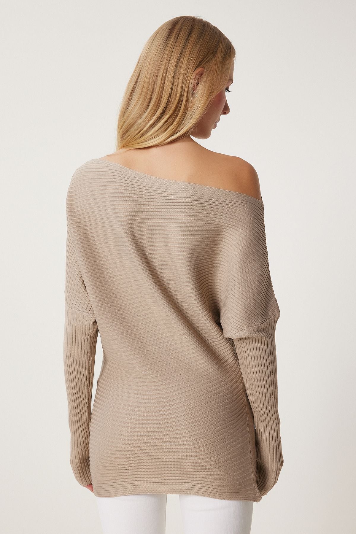 Female mink asymmetric collar wick sweater FN03383