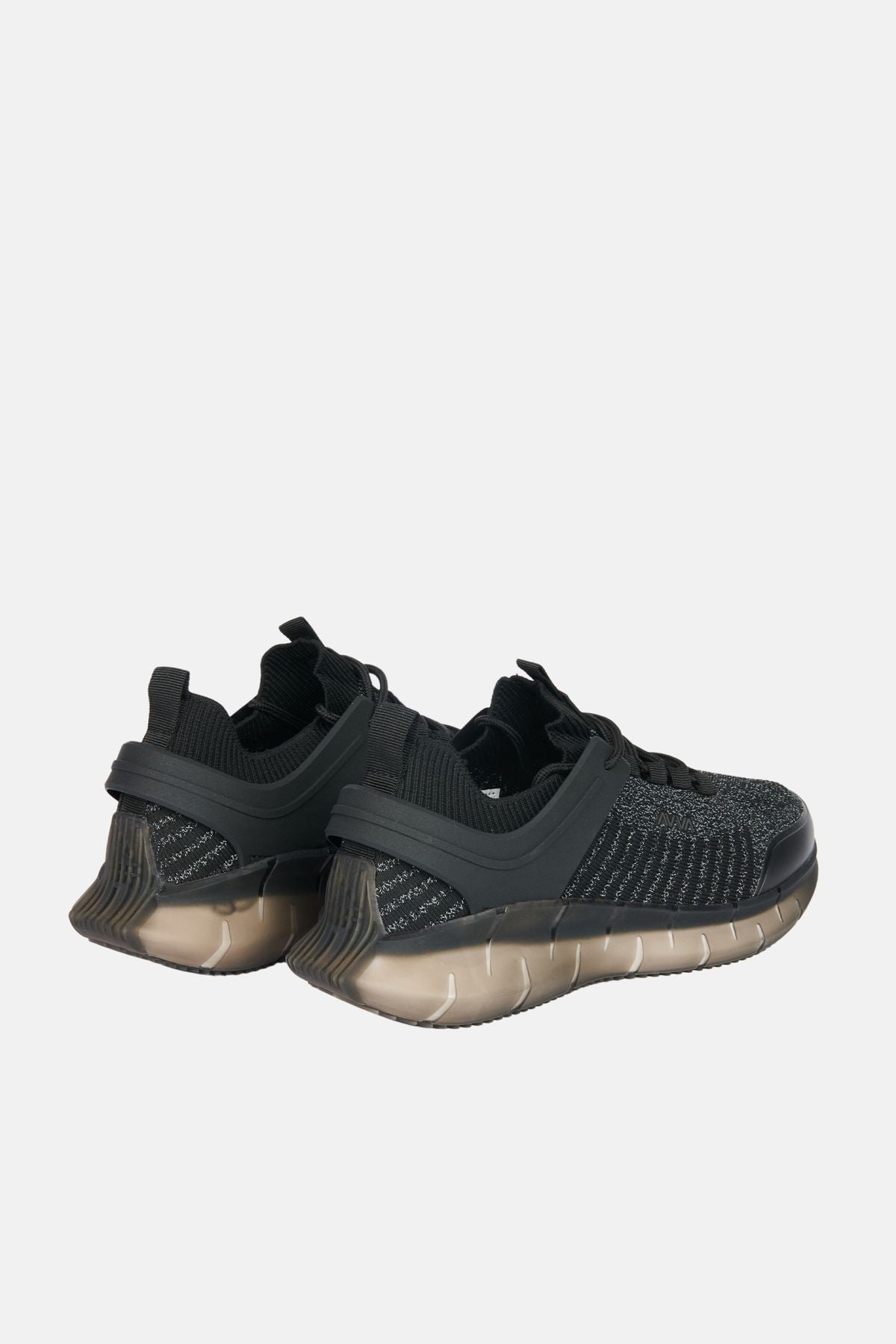 Men's black flexible floor sneaker shoes A32y8002