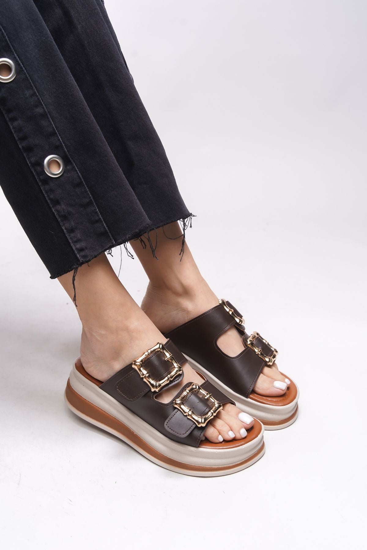 Rohlarth Woman Slippers 0012322 Brown