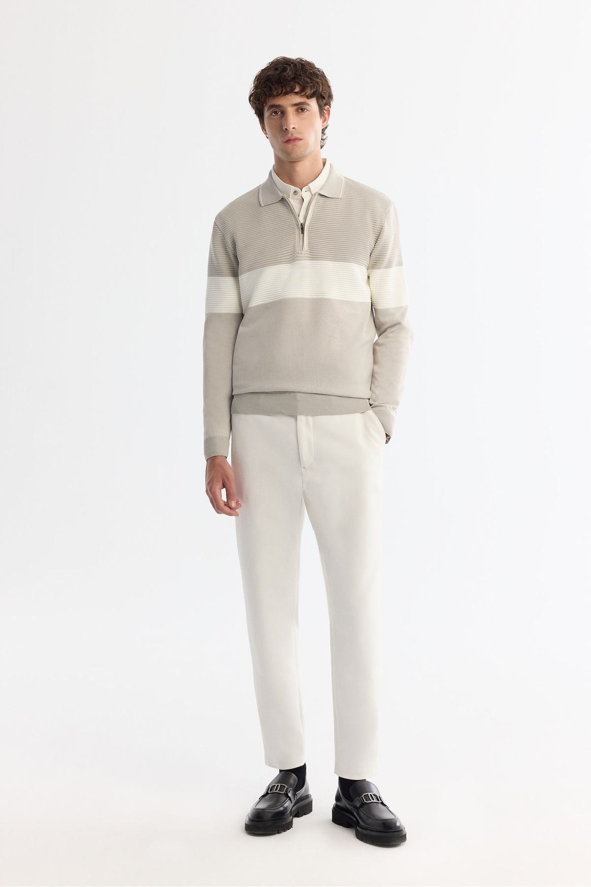 Men's light gray zipper polo collar block colored knitwear sweater A42Y5030