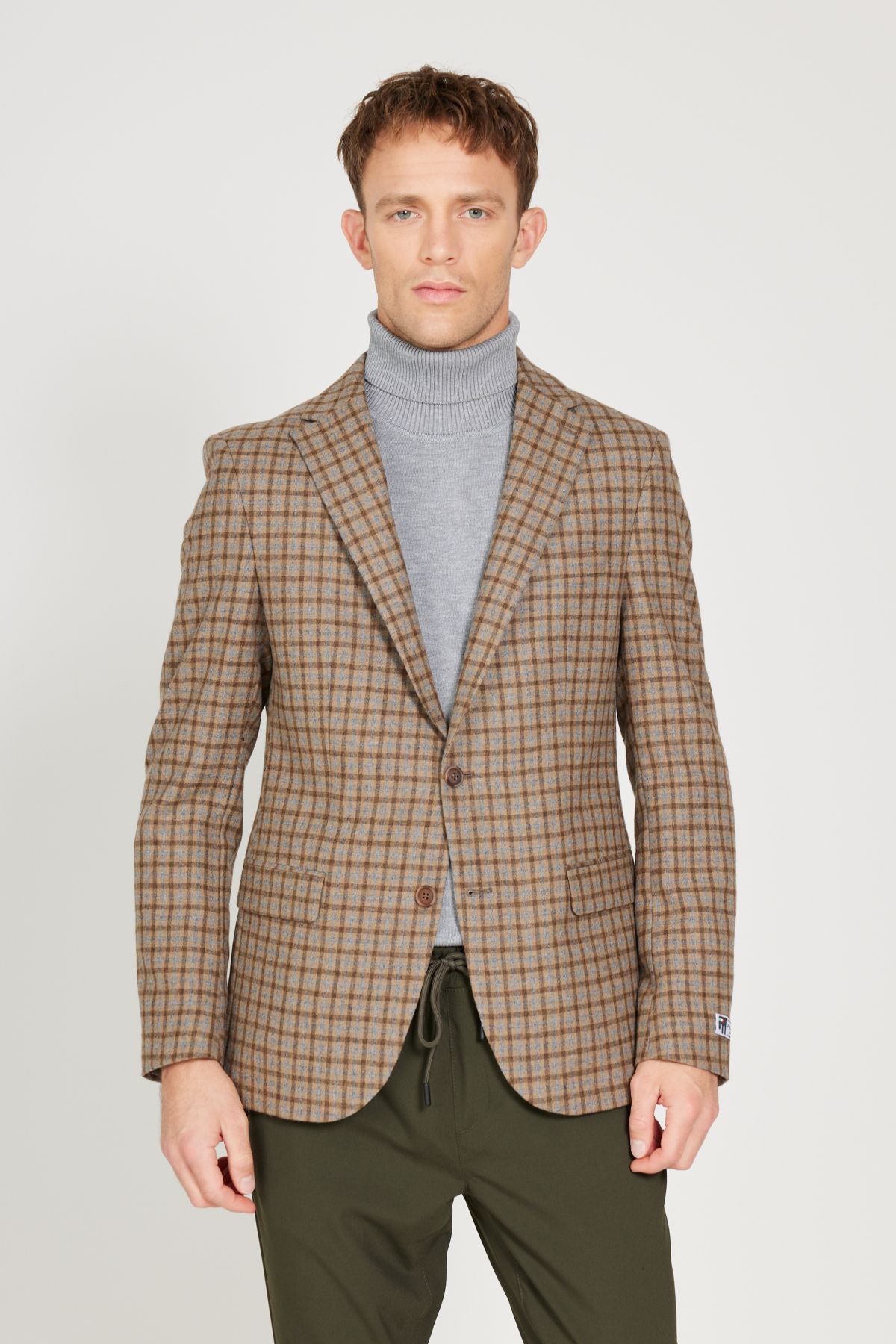 Men's coffee-bej slim fit narrow cutting mono collar checkered woolen jacket