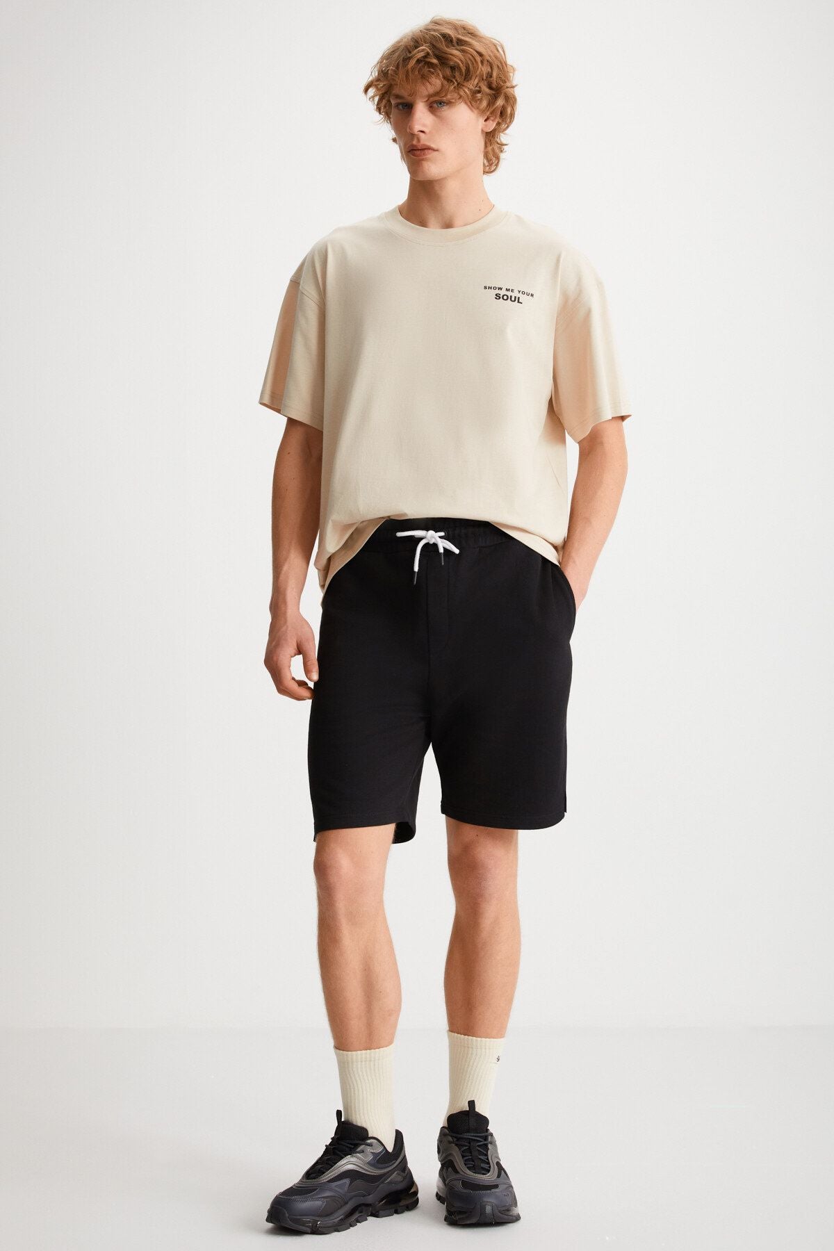 Uncertain Men's Comfort Fit Black Shorts & Bermuda