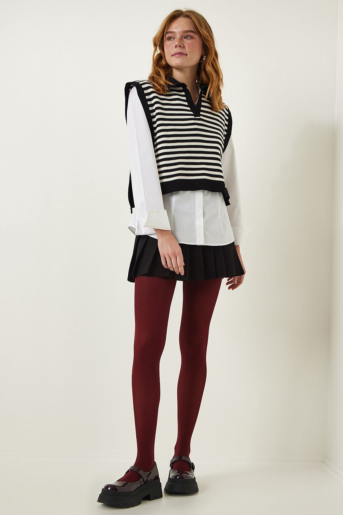 Female Black Tied Crop Triko Süveter MT00149