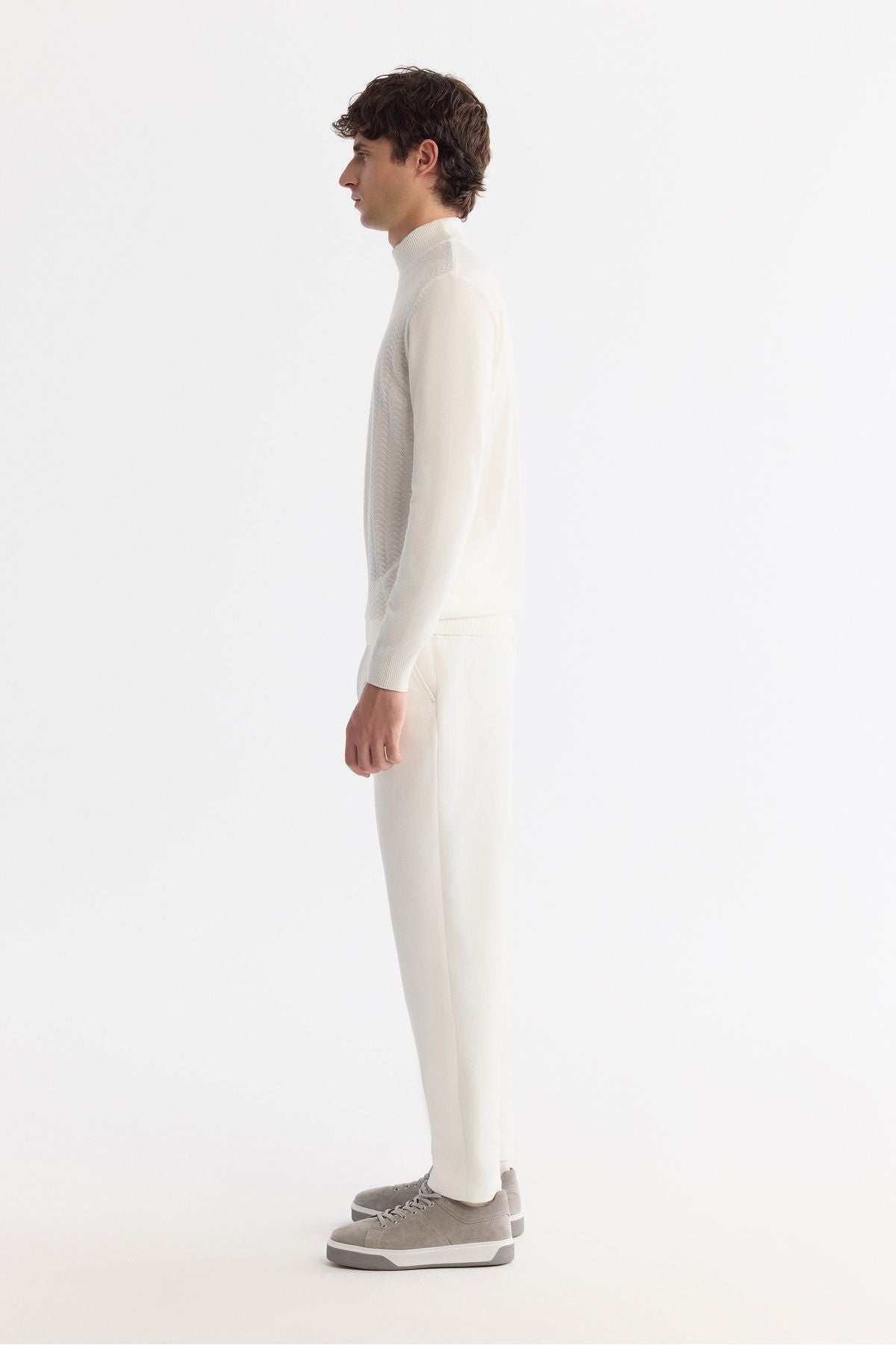 Men's white half fisherman collar textured knitwear sweater E005108