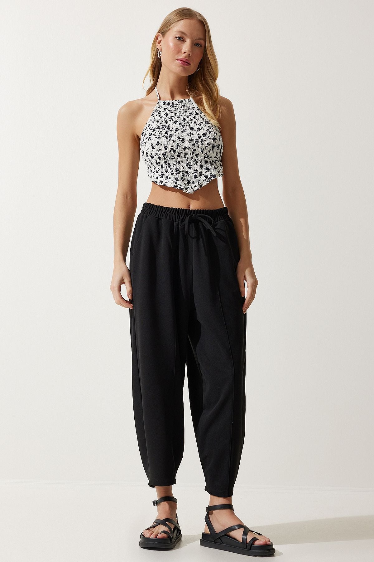 Women's black seasonal comfortable baggy pants oh00054