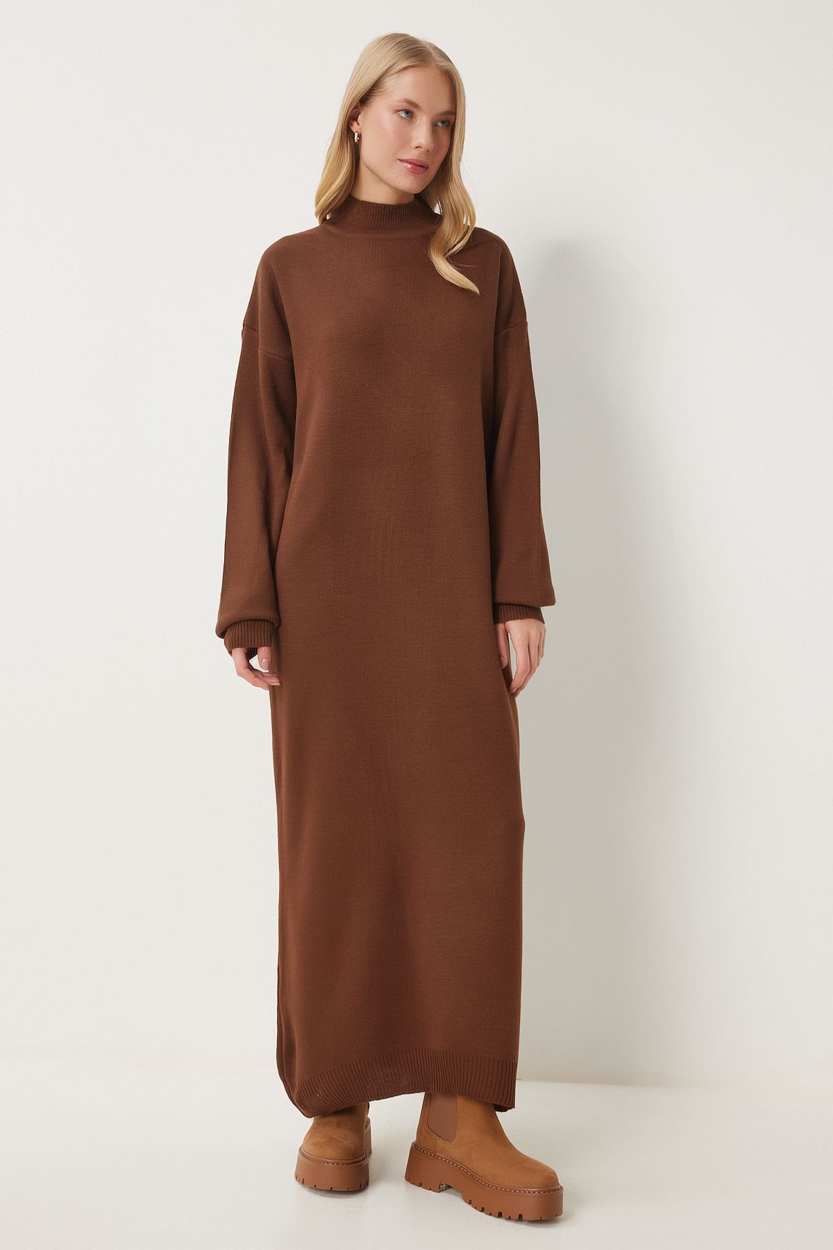Female brown fisherman collar long knitwear dress DD01344