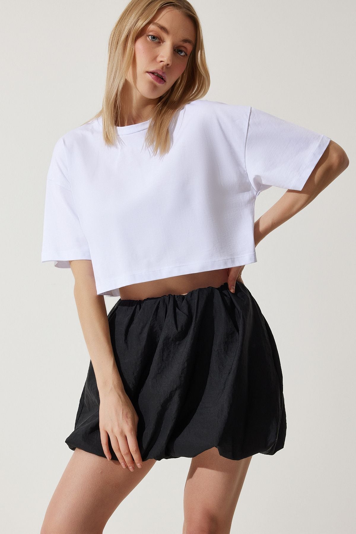 Woman White 100 %Cotton Oversize Crop knitting T-shirt BP00164
