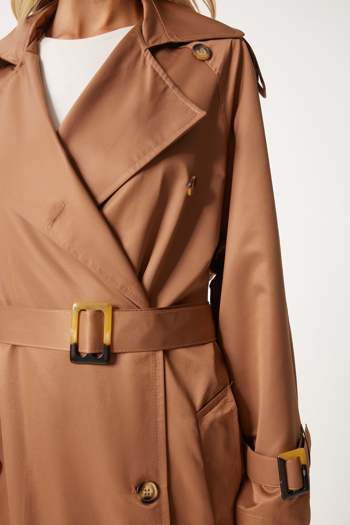Female brown buckle arched seasonal trench coat FN03292