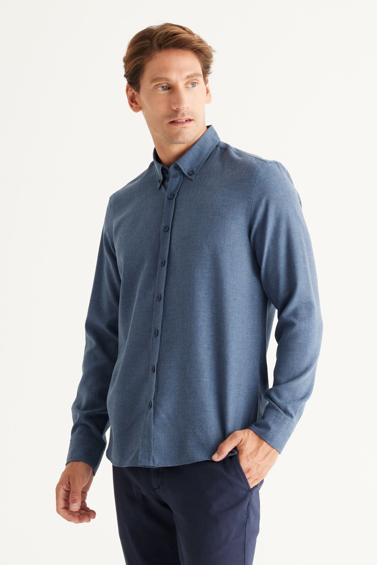 Men's indigo slim fit narrow cut buttoned collar cotton flannel wood shirt