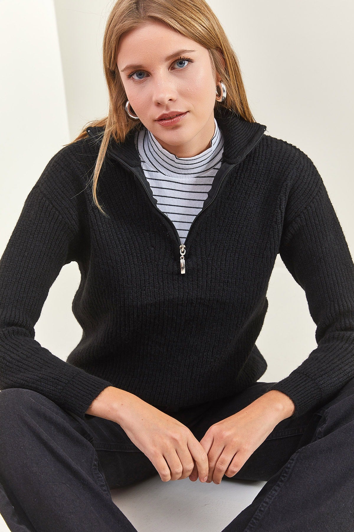 Women's Zippered Turtleneck Oversize Knitwear Sweater 20223202