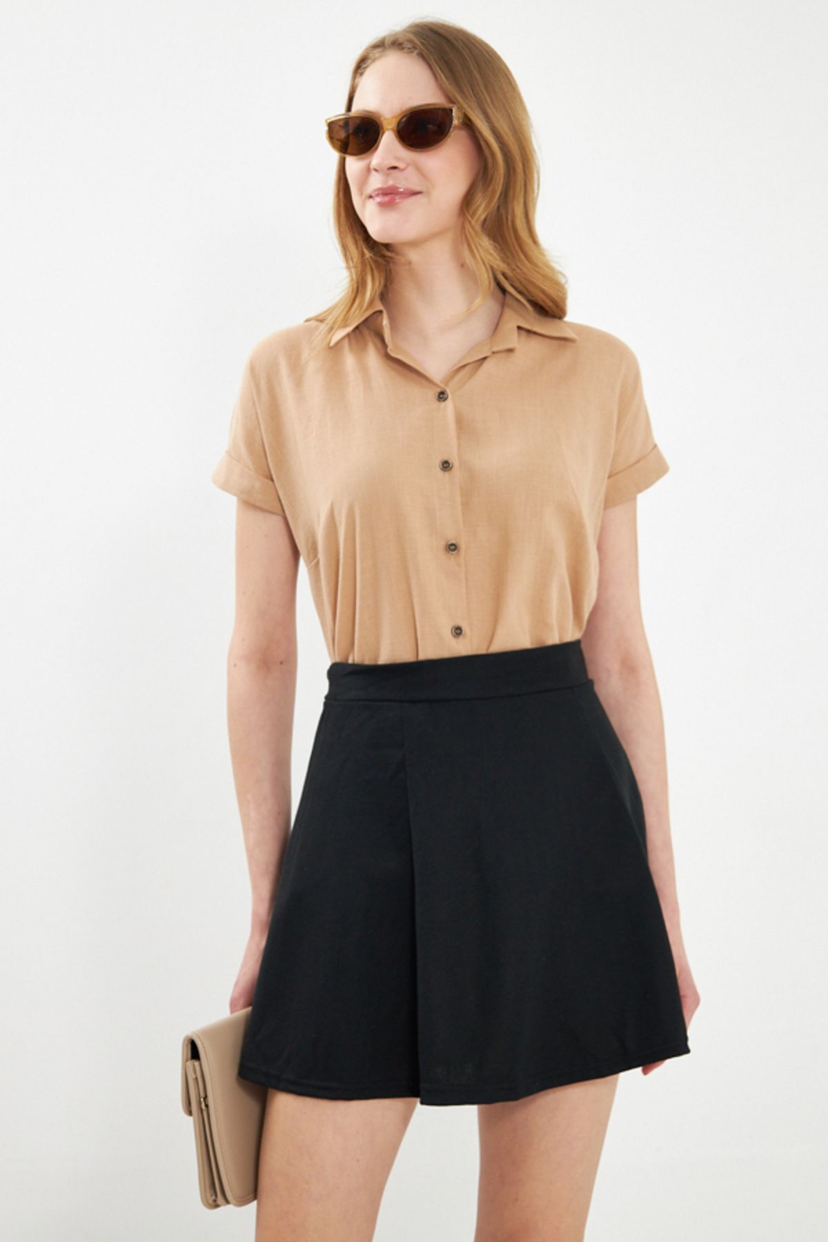 Female mink short arm linen shirt ARM-24Y001038