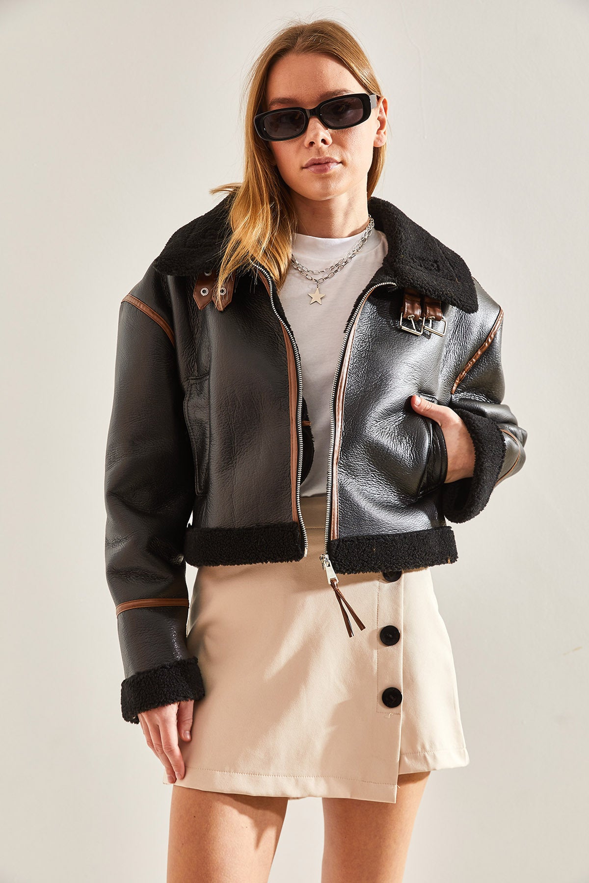 Women's Collar Belted Laminated Jacket 2289