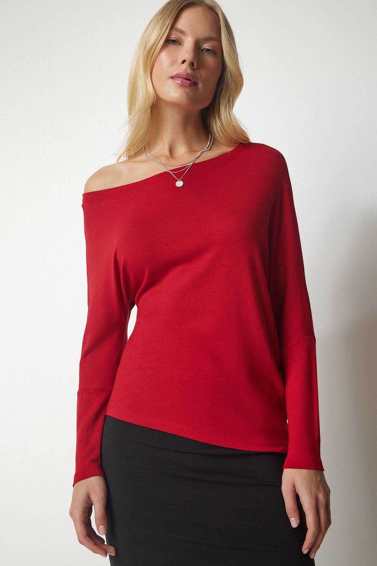 Woman Red Kayak Yaka knitwear blouse UB00151