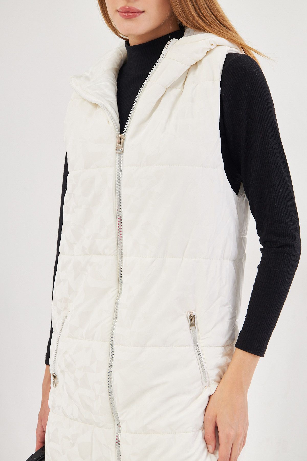 WOMEN WHITE BACKGROUND Zipper Detailed Long Swelling Vest ARM-25K025001