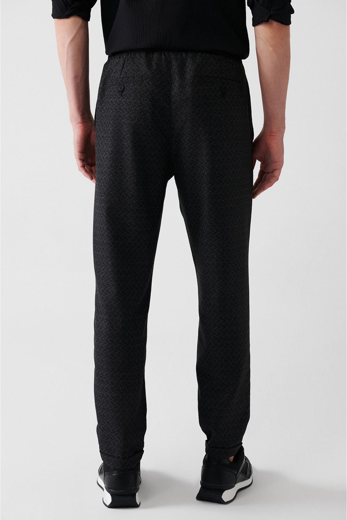 Flexible jogger pants with lace -up lace with a men's black waist A31y3008