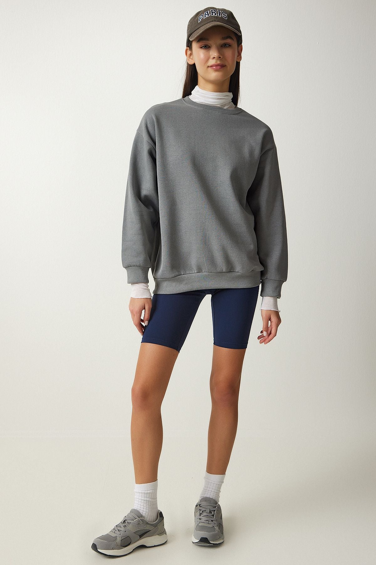 WOMEN'S GRAY BASIC SWEATSHIRT OW00001