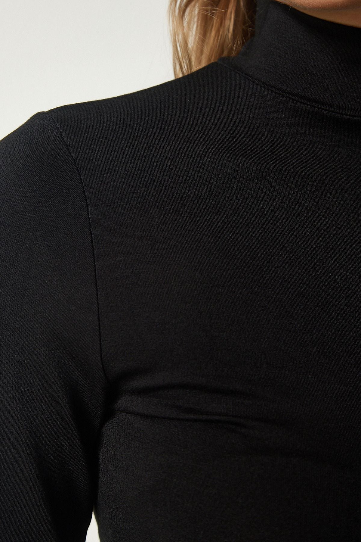 Flexible knitted blouse UB00200