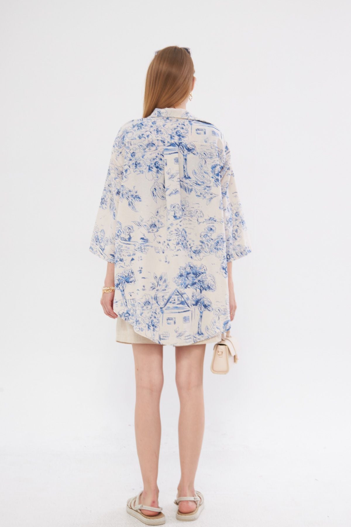 Female Blue Patterned Linen-looking front-binding kimono shirt ARM-24Y001079