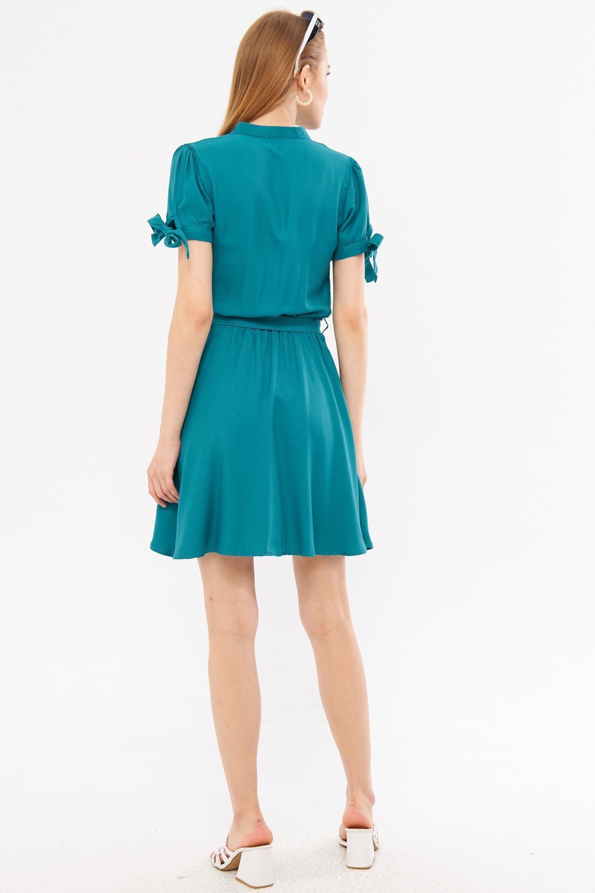 Female turquoise dominant collar handle connected waist tire arched short dress ARM-23Y001088
