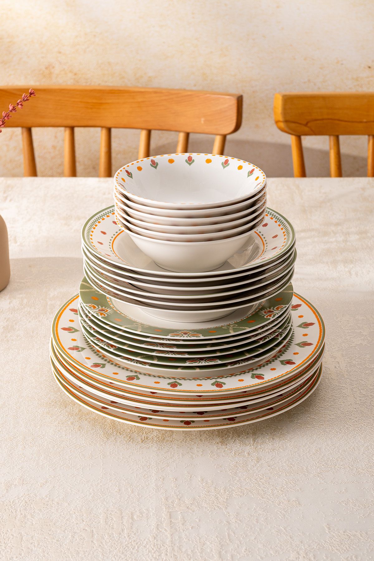 New Bone Ethnic 24 Piece 6 Person Round Dinner Set