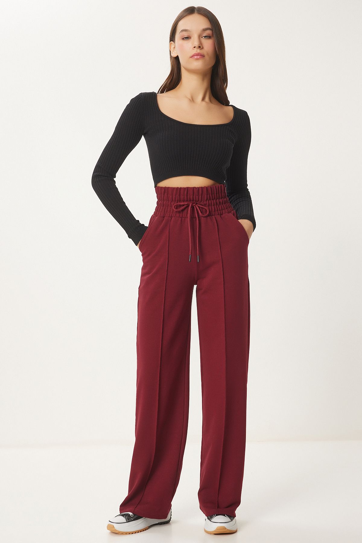 Female Bordeaux Pocket Basic Knitting Tracksuit Six XR00018