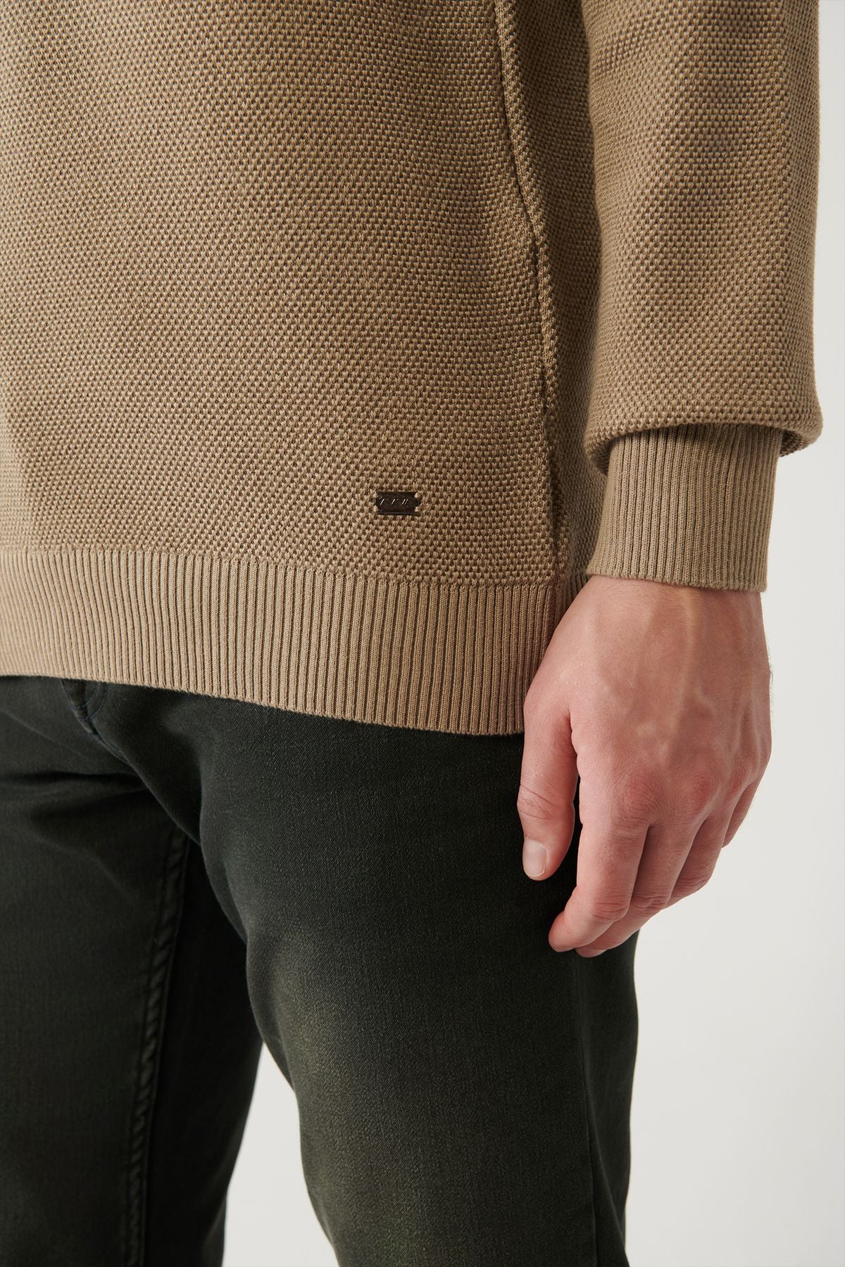 Men's Beige Double Collar textured knitwear sweater A32y5100