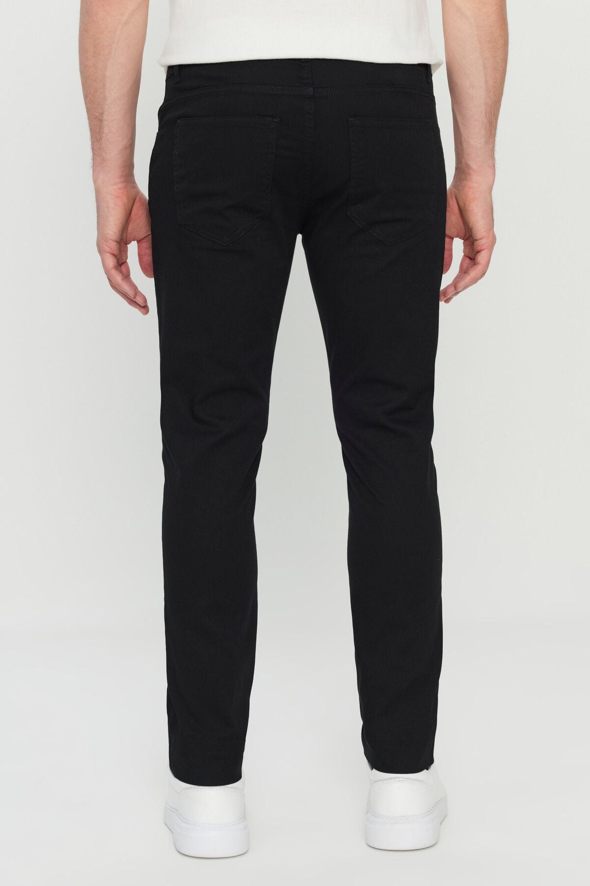 Men's black cotton slim fit narrow cut 5 pocket flexible casual pants