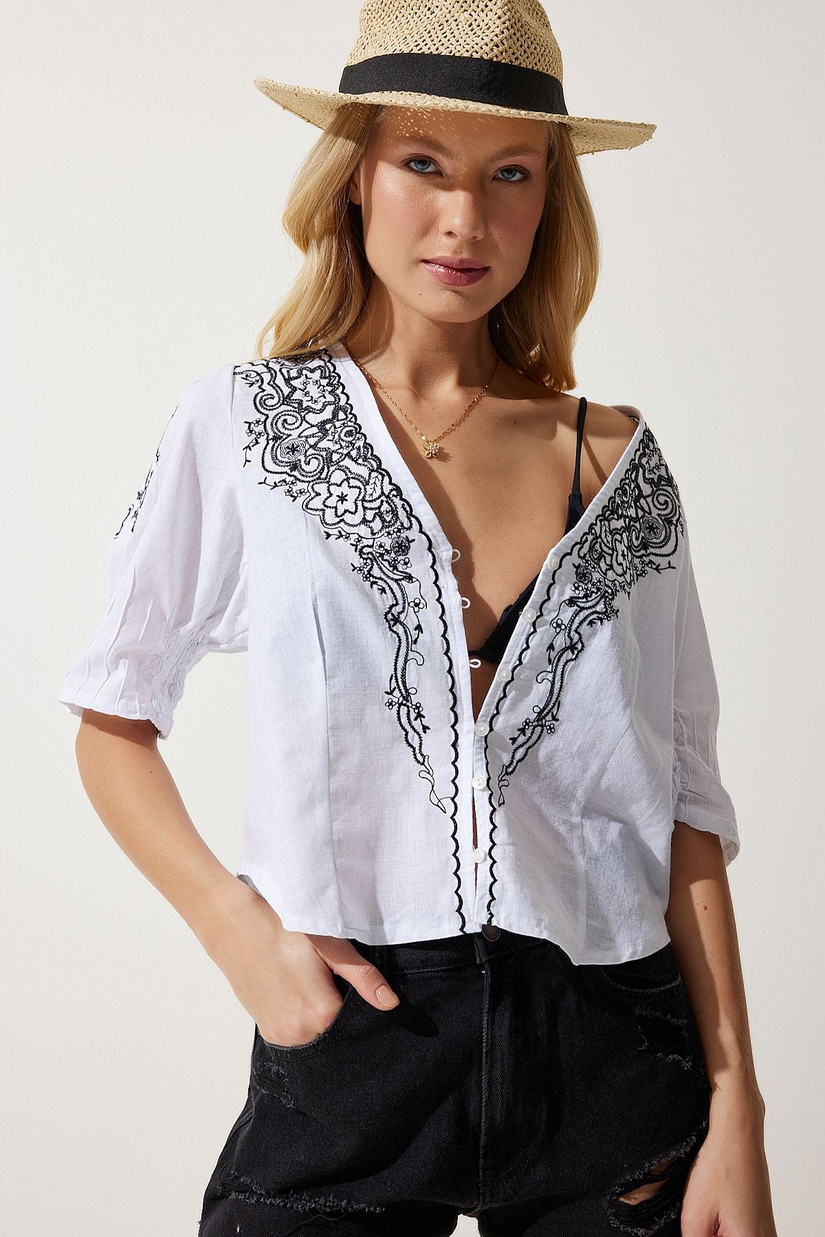 Female white embroidery balloon sleeve linen blouse RG00012