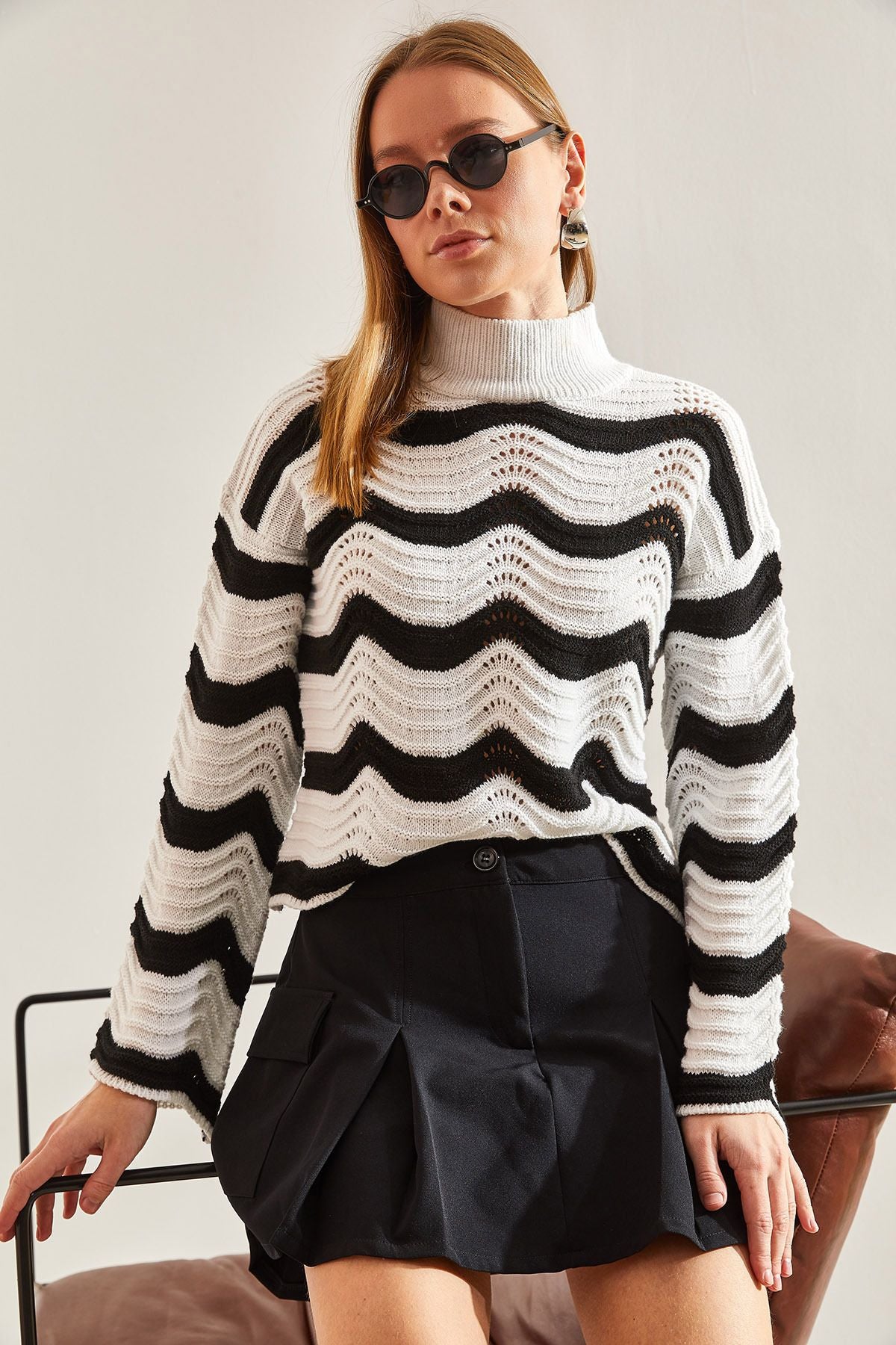 WOMEN'S PATTERNED OWNERSHIP KNOWN Sweater