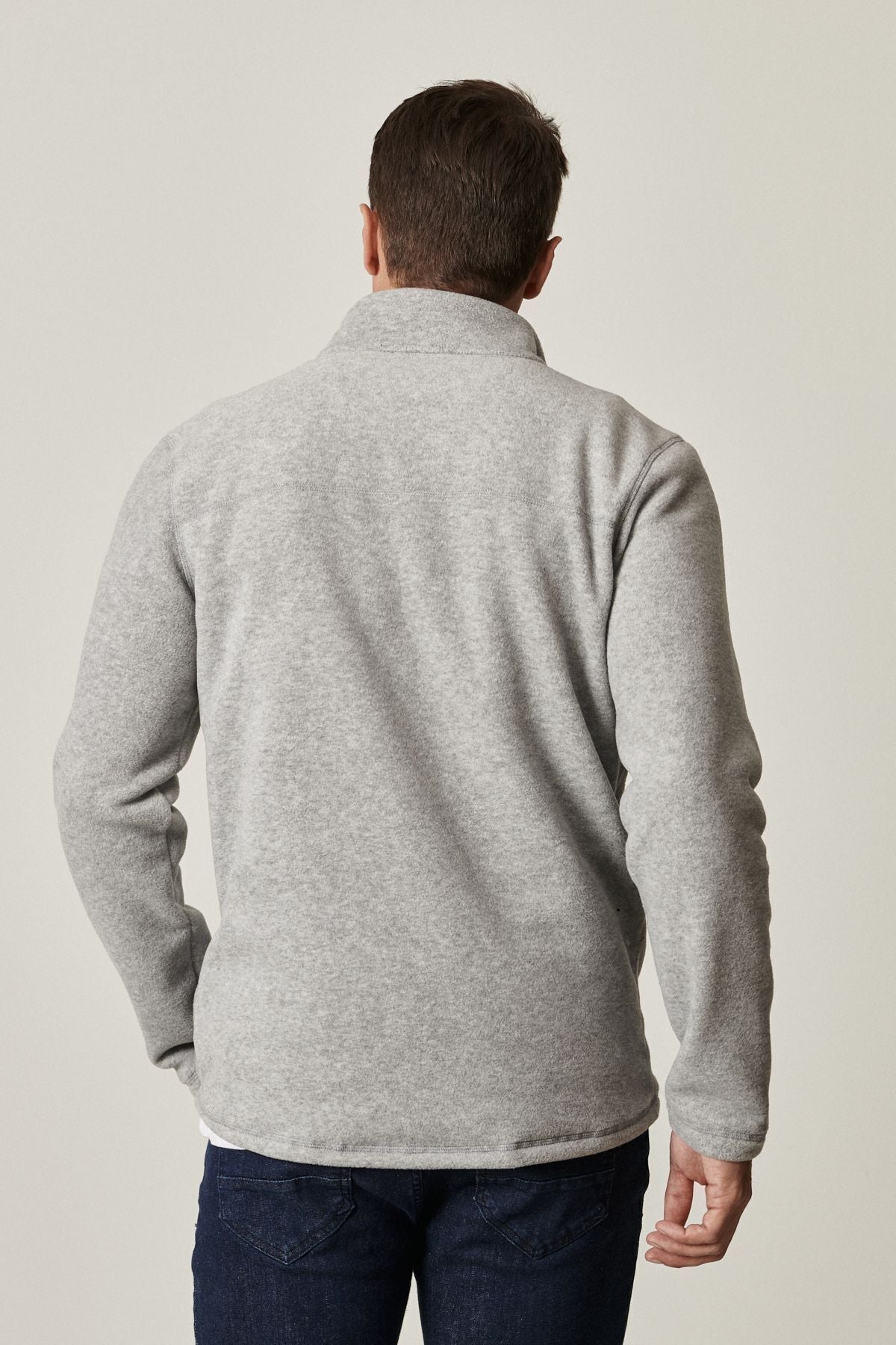 Men's gray anti-pilling hair-free standard fit upright bato collar cold-proof polar sweatshirt