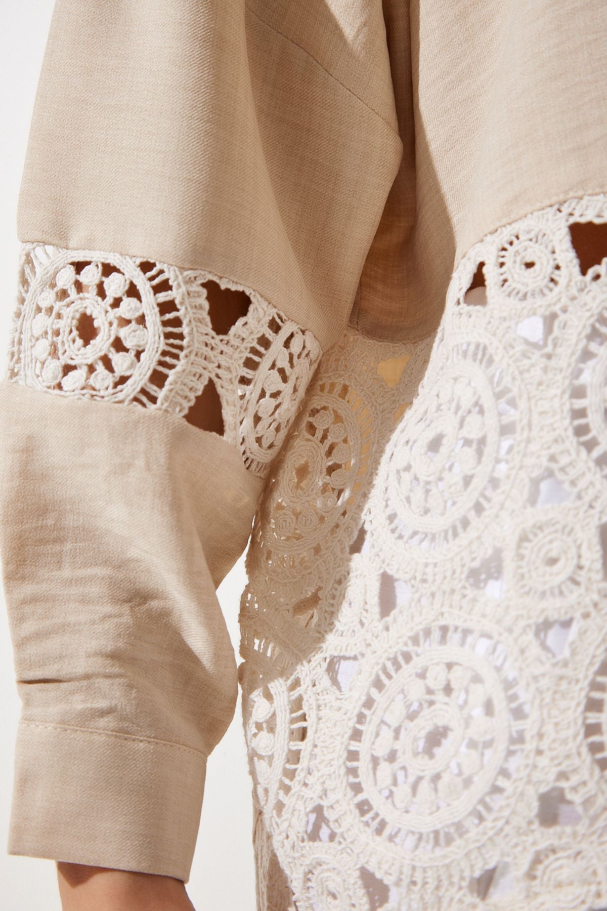 Female Beige Lace Detail Linen Shirt TP00031