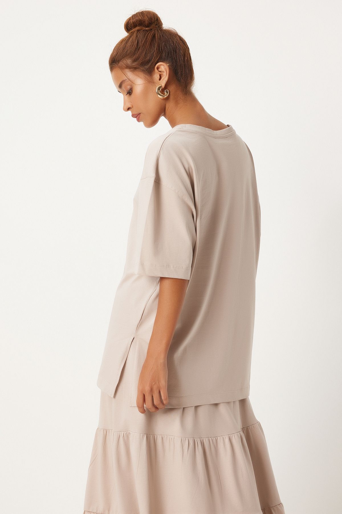 Woman Beige Oversize T-Shirt Volan Knitting Skirt Set UB00291